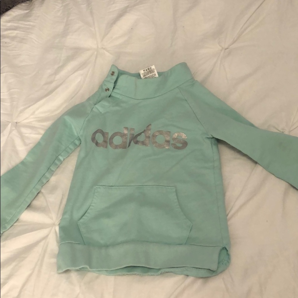 Girls sweater